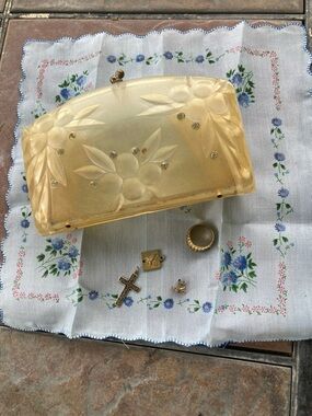 Vintage Yellow Lucite Floral Clutch with jewelry